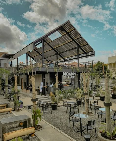 Outdoor Cafe Layout, Coffee Shop Design Outdoor, Open Cafe Outdoor Design, Outdoor Cafe Design Ideas, Outdoor Restaurant Patio, Rooftop Restaurant Design, Restaurant Exterior Design, Coffee Shop Concept, Outdoor Cooking Spaces