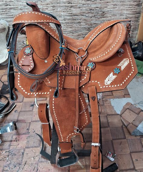 This beautifully crafted Western saddle is perfect for any rider looking for a comfortable, reliable saddle for long days on the trail. Made from high-quality leather, this saddle is built to last and will only get better with age. The Saddle provide a secure, comfortable ride, while the intricate tooling and add a touch of style. Whether you're a seasoned cowboy or just starting out, this saddle is sure to be a favorite. Handmade Leather Western Barrel Racing Horse Saddle Tack Trail Pleasure Me Barrel Racing Saddles For Sale, Horse Stuff Western, Western Horse Tack Turquoise, Western Saddles For Sale, Western Riding Tack, Barrel Racing Tack Sets, Western Barrel Racing, Barrel Racing Tack Rodeo, Barrel Racing Saddle