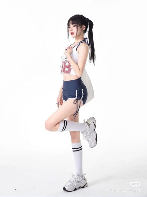 pretty asian fashion girl big sneakers korean fashion athletic wear long socks Fullbody References Poses Drawing, Female Pose Reference Standing, Cute Pose Ref, Full Body Poses, Headshot Poses, Female Pose Reference, Standing Poses, Cool Poses, Fashion Catalogue