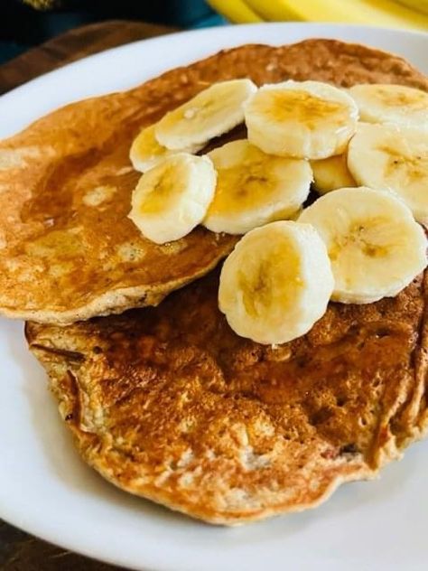 Kid Food Recipes, High Protein Pancakes, Protein Pancake Mix, Ww Breakfast, Small Lunch, Breakfast Brunch Ideas, Oat Pancakes, Cinnamon Banana, Protein Pancakes