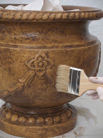 How to paint a faux Stone finish - Fun and creative step-by-step How To Paint Faux Stone, Paint Faux Stone, Painted Fireplaces, Garden Objects, Faux Paint Finishes, Rustic Color Palettes, Wooden Beams Ceiling, Early American Style, Paint Fireplace