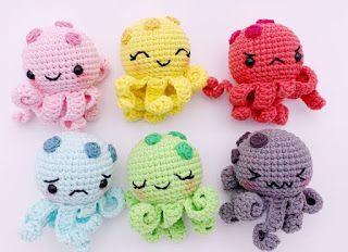 Amigurumi Animal Patterns, Invisible Decrease Crochet, Crocheted Octopus, Crochet Queen, Octopus Crochet, Octopus Crochet Pattern, Crocheted Jellyfish, Baby Octopus, Single Crochet Decrease