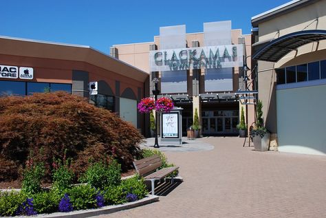 Great shopping and restaurants alike at Clackamas Town Center Mall in Happy Valley, Oregon. #Portland #PDX #Clackamas #Oregon Clackamas Oregon, Happy Valley Oregon, Oregon Portland, Carl's Jr, Happy Valley, Town Center, Shopping Malls, Medical Center, Pacific Northwest