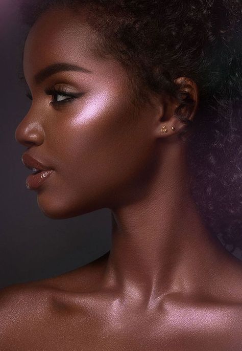 Pelo Afro, Dark Skin Beauty, Braut Make-up, Gold Makeup, Glow Kit, Beauty Shoot, Dark Skin Makeup, Makeup Obsession, Dark Skin Women