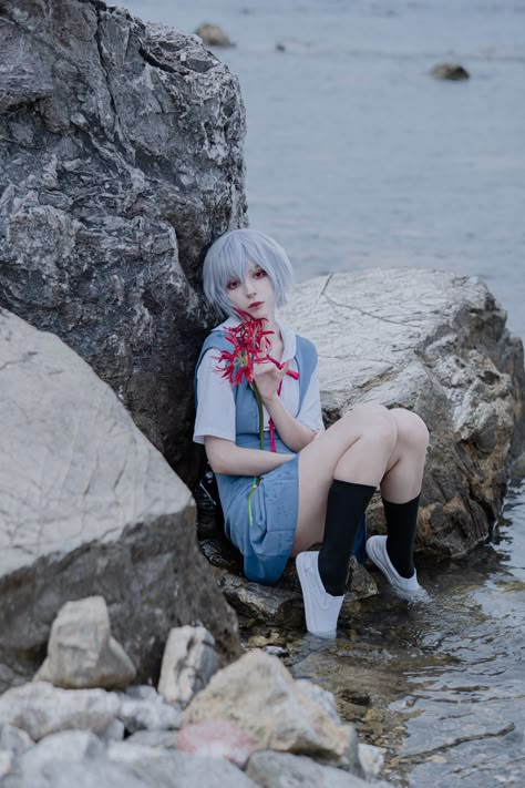 Female Cosplay Ideas, Female Posing, Easy Cosplay, Drawing Body Poses, Rei Ayanami, Cosplay Characters, Cute Cosplay, Pose Reference Photo, Best Cosplay