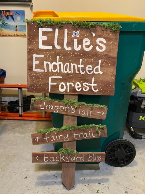 Forest Hallway Decoration, Enchanted Forest Office Decor, Enchanted Forest Theme Dance, Enchanted Forest Theme Diy, Enchanted Classroom Theme, Enchanted Forest Trunk Or Treat, Fairy Classroom Theme, Enchanted Forest Theme Decorations, Diy Enchanted Forest Decor