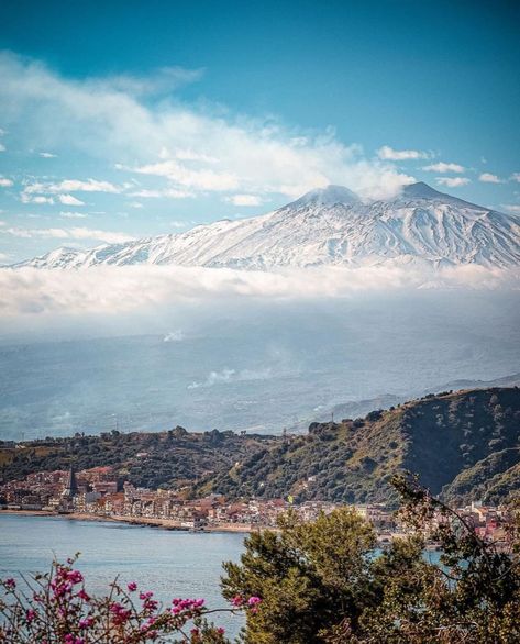 TOWN&COUNTRY on Instagram: “A breath of fresh air at #etna 🗻🇮🇹 #regram 📸: @marc_nouss” Mt Etna, A Breath Of Fresh Air, Town Country, Breath Of Fresh Air, Town And Country, Mount Rainier, Fresh Air, The Great Outdoors, Instagram A