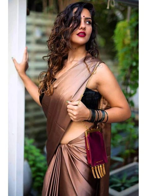 Copper Colour Saree, Satin Sarees, Simple Saree Designs, Simple Sarees, Satin Saree, Satin Blouses, Desi Style, Copper Color, Photographic Lighting