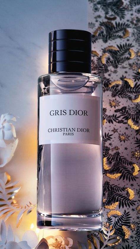 Dior Gris, Gris Dior, Perfume Names, Dior Fragrance, Photography Lighting Setup, Cedar Cladding, Dior Perfume, Unisex Perfume, Body Care Routine