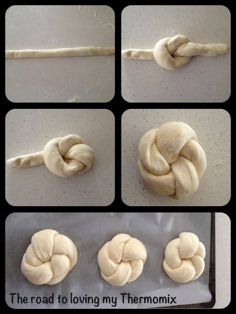 Dough Decorations, Fancy Bread, Thermomix Bread, Braided Bread, Bread Shaping, Bread Art, Bread Roll, Bread Bun, Bread And Pastries