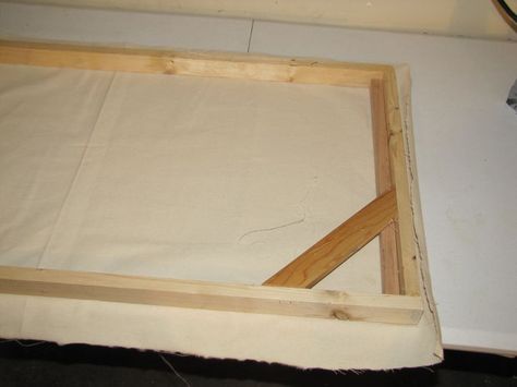 How to make your own canvas Stretch Canvas Diy, Diy Canvas Frame, Pictures Frames, Oil Painting Supplies, Build A Frame, Let's Make Art, Plain Canvas, Decorating Diy, Art Supply Stores