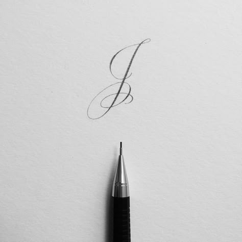 J Calligraphy, Cursive J, Fonts For Tattoos, Tattoos Fonts, Pencil Calligraphy, J Tattoo, Calligraphy Fonts Alphabet, Copperplate Calligraphy, Alfabet Letters