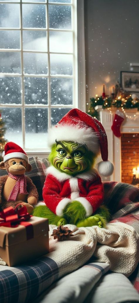 Grinch Christmas Wallpaper, Grinch Images, Seafood Feast, Baby Grinch, Hosting Christmas, In Laws, Extended Family, 3d Christmas, Grinch Christmas