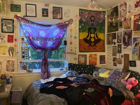 Rocker Bedroom, Rocker Room, Whimsical Bedroom, Cool Room Decor, Chill Room, Pinterest Room Decor, Grunge Room, Cozy Room Decor, Pretty Room