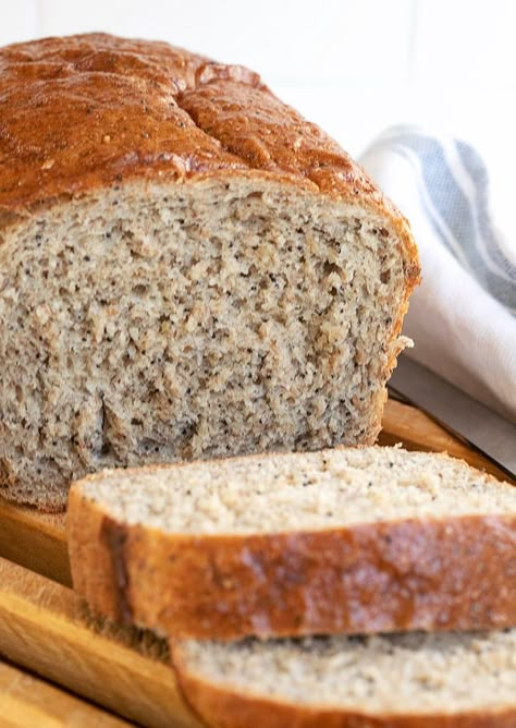 Flax Seed Bread Recipe, Multigrain Bread Recipe, Seeded Bread Recipes, Honey Wheat Bread, Multi Grain Bread, Wheat Bread Recipe, Oatmeal Bread, Bread Maker Recipes, Honey Wheat