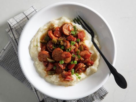 Meals With Sausage, Paleo Mashed Cauliflower, Sausage Creole, Red Gravy, Cauliflower Mash, Mash Recipe, Tomato Gravy, Sausage Gravy, Roasted Tomato