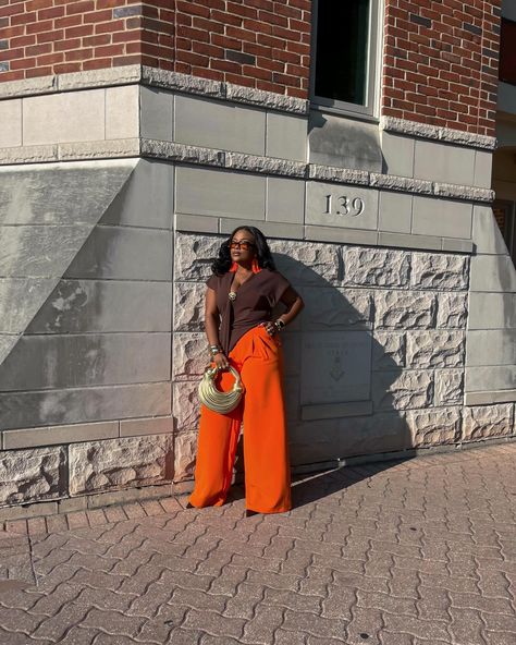 This outfit deserves its own moment because orange and brown never looked better! What if I told you my top is actually pants from @fashionnova styled as a top. The tutorial is posted so check it out. 👖 @misspap Outfit linked in bio! Tell me your favorite slide #nyfw #nyfw2024 #fashionmonth #fashionweek #misspapped #fallfashion #whattowear #ootd #newyorkfashionweek2024 #nyfwstreetstyle #midsizefashionblogger #midsizefashion #blackfashionblogger #ootdinspiration #brunchoutfit #orangeandb... Burnt Orange Pants Outfit, Brown And Orange Outfit, Orange Pants Outfit, Worship Outfits, Mid Size Fashion, Orange Pants, Orange Outfit, Nyfw Street Style, Brown And Orange