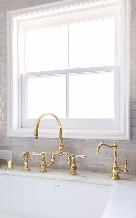 Matte Countertops Kitchen, Newport Brass Kitchen Faucet, Old English Kitchen, Kitchen Faucet Ideas, English Country Kitchen, Modern English Country, Gold Kitchen Faucet, Beautiful Backsplash, Brass Kitchen Faucet