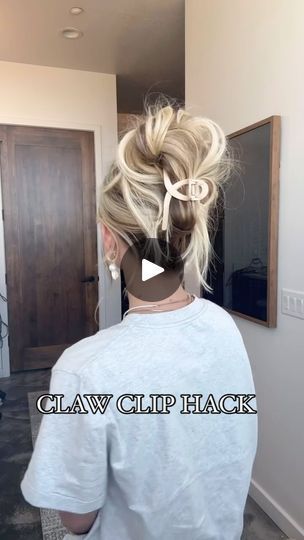 4.9K views · 399 reactions | Cutest claw clip hack ✨ cred - @harmonize_beauty | WIMBERLY’S | BEAUTY BAR | Dua Lipa · Illusion (Honey Dijon Remix) Claw Clip Hairstyles Layered Hair, Harmonize Beauty, Funky Hair, Honey Dijon, Hair Upstyles, Clip Hairstyles, Funky Hairstyles, Hair Stylist Life, Claw Clips