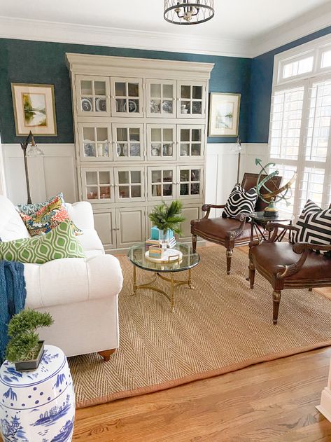 Spring Living Room, Room Update, Southern Hospitality, Southern Home, Spring Home Decor, Home Style, Spring Home, Southern Living, Autumn Home