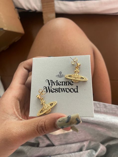 earrings Vivienne Westwood Earrings Gold, Gold Vivienne Westwood, Westwood Earrings, Vivienne Westwood Earrings, Vivienne Westwood Jewellery, Bff Jewelry, Beaded Jewelry Necklaces, Luxe Jewelry, Jewelry Fashion Trends