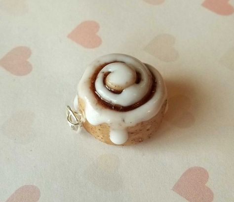 Hey, I found this really awesome Etsy listing at http://www.etsy.com/listing/61661351/cinnamon-roll-charm Clay Cinnamon Roll, Pink Rose Cake, Funky Food, Worcester Massachusetts, Artificial Food, Cinnamon Bun, Grape Jelly, Best Friend Necklaces, Cute Polymer Clay