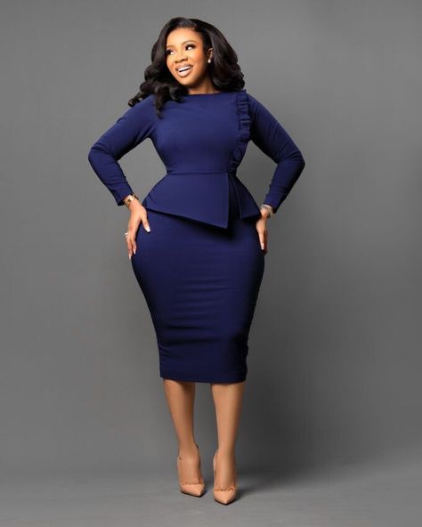 Coperate Gown Styles, Corporate Gowns For Church, Office Dresses For Women Work Attire, Corporate Dresses Classy, Office Gown, Serwaa Amihere, Old Lady Dress, Corporate Gowns, Working Uniform