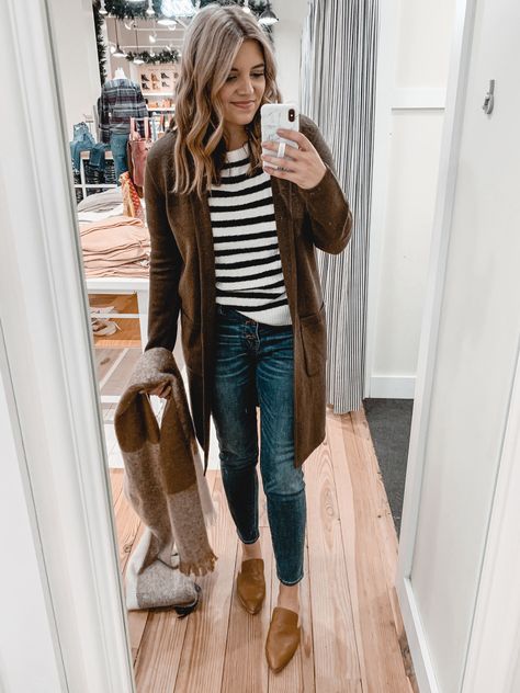 November Madewell Try-On | By Lauren M Madewell Outfits, Neutral Wardrobe, Madewell Style, Blogger Inspiration, Scarf Outfit, Party Heels, Looks Black, Black Women Fashion, Inspired Outfits