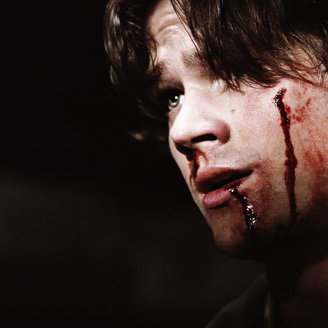 Sam Winchester Sam Winchester Funny, Supernatural Season 2, Jared Padalecki Supernatural, Even When It Hurts, Supernatural Pictures, Winchester Supernatural, Like I Love You, Love Sam, Supernatural Sam