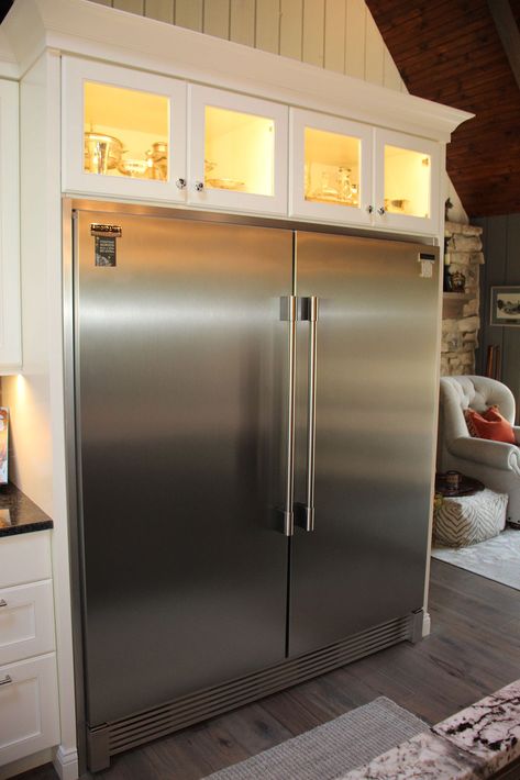 32 Double Door Stainless Steel fridge and freezer Frigidaire Professional refrigerator TASK LED Lights Remodel Kitchen Dimensions in Wood Columbia MO Commercial Fridge In Kitchen, Refrigerator Cabinet Ideas, Double Fridge Kitchen, Farmhouse Refrigerator, Kitchen Island White Cabinets, Frigidaire Professional Refrigerator, Industrial Fridge, Cabinets Farmhouse Style, Interior Design Minimalist Kitchen