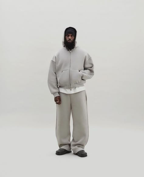 Sweatsuit Mockup, Tracksuit Mockup, Cow Pants, Mens Active Wear, Zip Hoodie Outfit, Grey Sweatsuit, Tracksuit Streetwear, Grey Tracksuit, Monochromatic Fashion