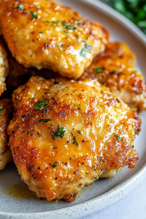 "Juicy Ranch Chicken Thighs baked to perfection with a crispy, golden finish! This easy, flavorful recipe combines savory ranch seasoning with tender chicken thighs for a family-favorite dinner. Perfect for weeknights or meal prep, these ranch-seasoned chicken thighs are a must-try! #RanchChicken #ChickenThighsRecipe #EasyDinnerIdeas" Ranch Chicken Thighs, Squash Recipes Easy, Chicken Thighs Baked, Skillet Chicken Thighs, Spaghetti Squash Recipes Easy, Dry Ranch Seasoning, Good Meals, Chicken Thighs Recipe, Thighs Recipe