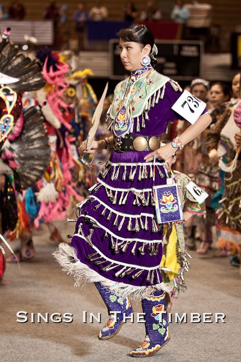 Jingle Dress Regalia, Native American Jingle Dress, Jingle Dancer, Jingle Dress Dancer, Native American Dance, Native American Dress, Powwow Regalia, Jingle Dress, Native American Regalia