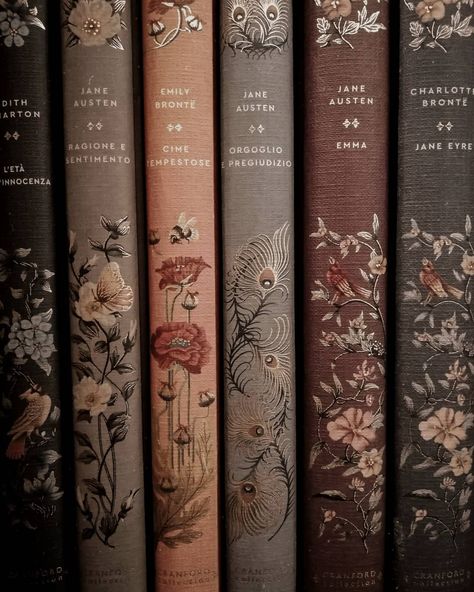 𝐅𝐞𝐝𝐞𝐫𝐢𝐜𝐚 on Instagram: “These are the most beautiful spines on my shelves, do you spy any of your favorites? 🤍🕵🏻‍♀️⠀ ⠀ These aren't only the most aesthetically…” Academia Books, Dark Academia Books, Library Aesthetic, Book Works, Book Spine, Vintage Book Covers, Beautiful Book Covers, Charlotte Bronte, Cover Art Design