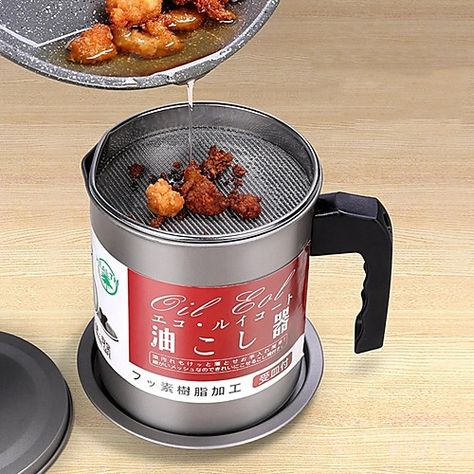 Cooking Materials, Oil Filter Pot, Oil Spillage, Kampar, How To Make Oil, Fine Mesh Strainer, Liquid Oil, Cooking Easy, Bacon Grease