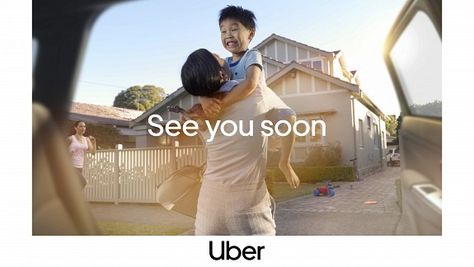 Outdoor ad: Uber: Hug Uber Advertising, Uber Ads, Copy Ads, Digital Advertising Design, Online Campaign, Holiday Campaign, Ad Of The World, Growth Marketing, Brand Campaign