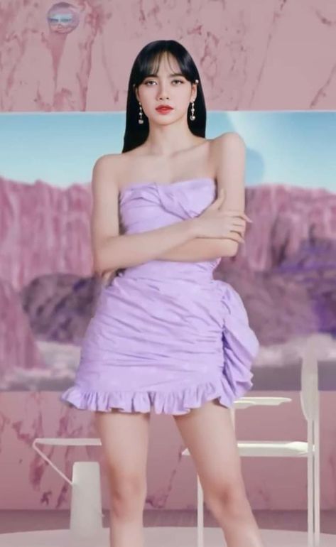 #lisa #lisamanoban #lalisa #blackpink Blackpink Dress, Wearing Purple, Celebrity Look Alike, Lisa Bp, Purple Outfits, Lisa Blackpink Wallpaper, Dessin Adorable, Family Fashion, Kim Jisoo