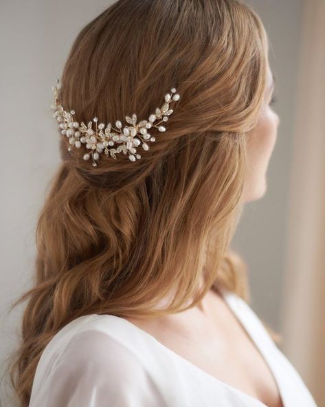 Pearl Flower Wedding Comb, Freshwater Pearl Bridal Back Comb, Rhinestone Floral Comb, Silver Pearl W Crystal Comb, Floral Wedding Hair, Wedding Comb, Gold Hair Comb, Floral Comb, Bridal Headwear, Bridal Comb, Pearl Bridal, Hair Comb Wedding