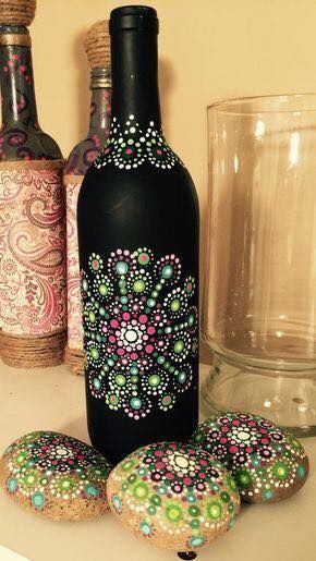 Mandala Hand Painted Bottles and Stones........ Fabric Decoupage, Decorated Bottles, Painted Glass Bottles, Glass Bottle Diy, Glass Bottles Art, Wine Bottle Art, Wine Bottle Diy Crafts, Painted Wine Bottles, Wine Bottle Diy