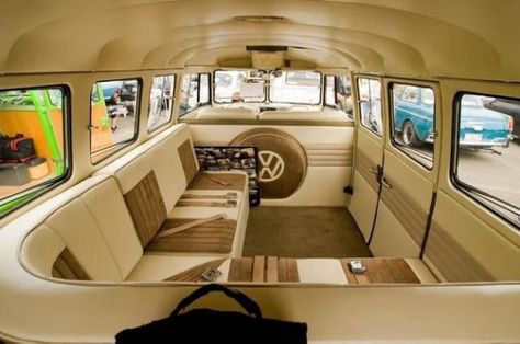 KOMBI BEST INTERIOR | VW Kombi Combi Vw T2, Volkswagen Bus Interior, Kombi Interior, Kombi Trailer, Vw Minibus, Vintage Volkswagen Bus, Vw Bus Interior, Luxe Auto's, T3 Vw