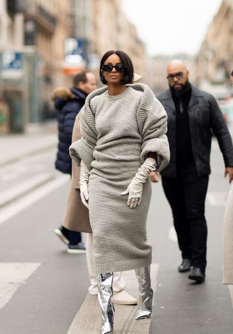 Nyc Fashion Winter, Ciara Style, Monochromatic Fashion, Silver Boots, Fashion Mistakes, Nyc Fashion, Fall Fashion Outfits, Inspiration Mode, Winter Fashion Outfits