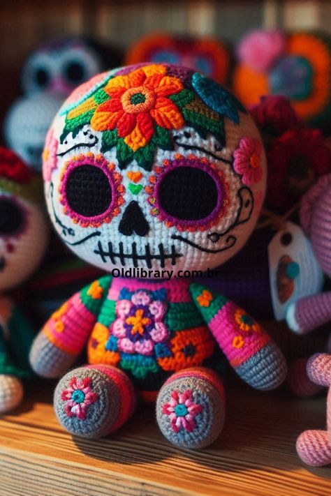 Create a festive Day of the Dead amigurumi with this vibrant crochet pattern, perfect for Día de los Muertos celebrations and decorations! Crochet Skeleton Pattern Free, Crochet Day Of The Dead, Mexican Crochet Pattern, Silly Crochet Ideas, Crochet Fall Decorations Free Pattern, Day Of The Dead Crochet, Sugar Skull Crochet, Cute Crochet Projects, Dia De Los Muertos Crafts Ideas