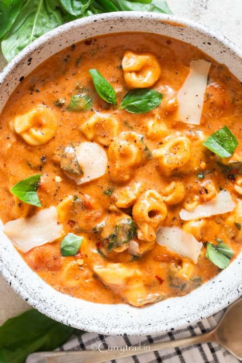 https://www.currytrail.in/creamy-tomato-tortellini-soup/ Creamy Tomato Tortellini Soup, Creamy Tomato Tortellini, Recipes Muffins, Tomato Tortellini, Tomato Tortellini Soup, Chicken Tortellini Soup, Chicken Tortellini, Parmesan Crisps, Fall Soup Recipes