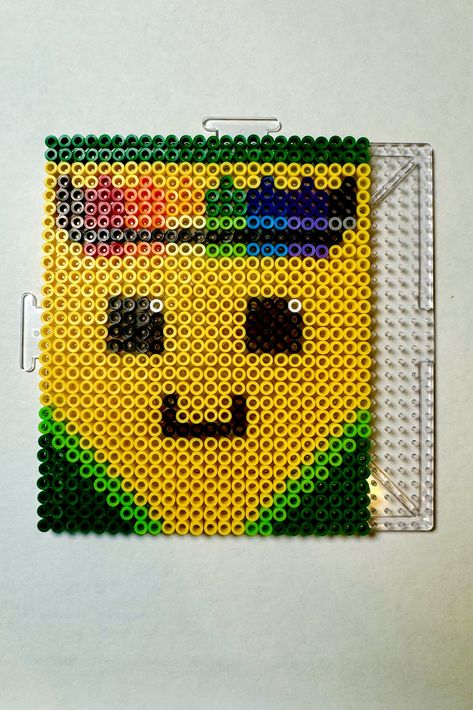 Crayon Box Crayola Perler Beads Crayon Perler Bead Pattern, Melt Beads Patterns, Pearl Beads Pattern, Perler Ideas, Easy Perler Beads Ideas, Beads Pattern, Perler Crafts, Diy Perler Bead Crafts, Beads Designs