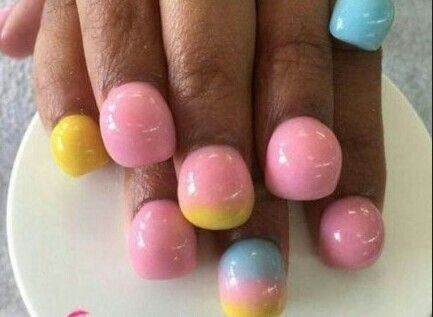 Pastel bubble nails. Bad Nails, Bubble Nails, Crazy Nail Art, Nails Trend, Nail Trend, Crazy Nails, Nail Idea, Nails Polish, 1 Tattoo