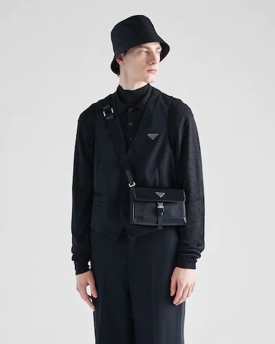 Prada Outfit Men, Prada Bag Outfit, Shoulder Bag Prada, Prada Nylon Bag, Crossbody Bag Outfit, Leather Shoulder Bag Men, Mens Crossbody Bag, Bags Prada, Bag Prada