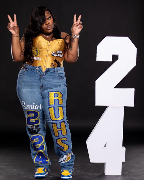 CUSTOM CORSET & #seniorjeans2024 🔥 done by @jaicreativecollection 🎀 | #RUHS 🎓💙💛 DM or TEXT (313)318-0114 to place an order📲 | #customseniorset #redfordunionhighschool #seniorsunday #customsenioroutfit #customseniorshirts #classof2023 #classof2024 #customseniorcorset #customjeans #customcorset #RUHS #redfordunion #redfordunioncheer #redfordunionpanthers #customcorset #2024grad #2024 Custom Corset Birthday, Senior Shirt Ideas Black People, Senior Denim Jacket, Custom Senior Jeans, Senior Corset Outfit, Corset Graduation Outfit, Senior Pants Ideas Black People, Diy Senior Jeans, Hoco Pants Ideas Sophomore