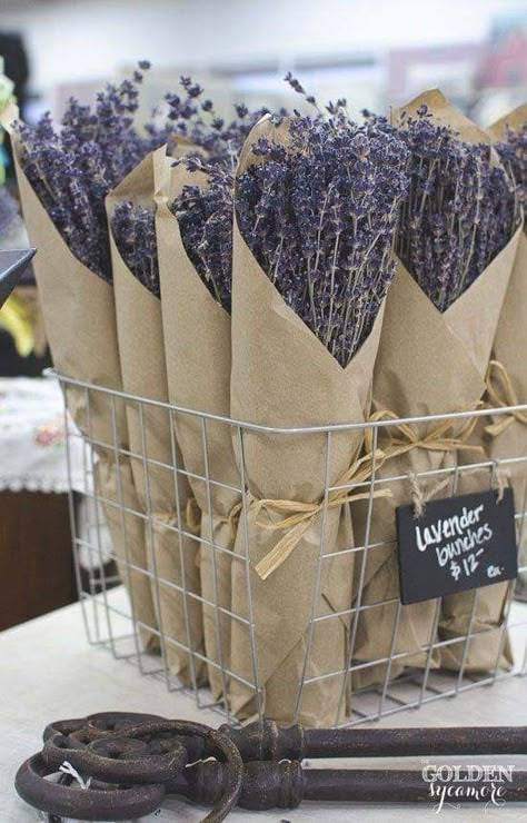 Farmers Market Stand, Farmers Market Booth, Farmers Market Display, Flower Truck, Farm Store, Flower Business, Flower Cart, Flower Bar, Cut Flower Garden