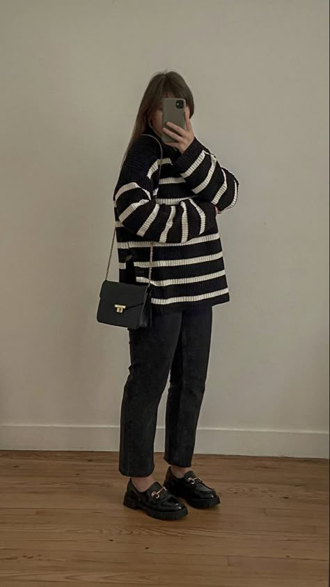 Loafer outfit, autumn outfit inspiration, tenue d’automne, casual outfit Black Pants Loafers Outfit, Black Jeans And Loafers Outfit, Chunky Loafers Outfit Casual, Chunky Black Loafers Outfit, Black Striped Sweater Outfit, Lug Sole Loafers Outfit, Bell Jeans Outfit, Black Loafer Outfits Women, Jeans With Loafers