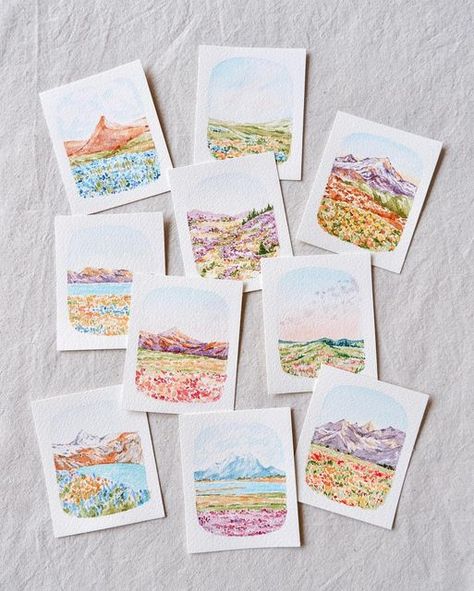 Watercolor On The Go, Painting Inspo Easy Watercolor, Watercolor Art Gift Ideas, Mini Landscape Watercolor, Tiny Watercolor Landscapes, Pretty Watercolor Paintings Simple, Mini Watercolour Landscapes, Watercolor Simple Landscape, Travel Watercolor Painting